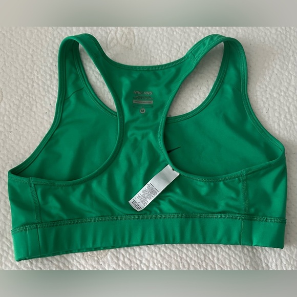 Nike Dri-Fit Sports Bra- Size Medium - Picture 6 of 8